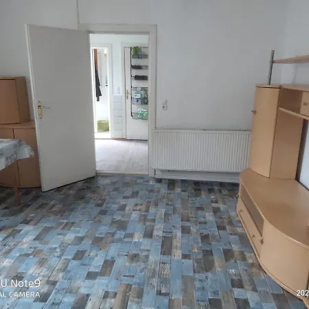 Mit Garten In Zentrum Schwerins
